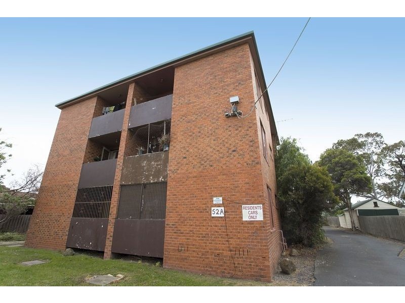 1/52A Forrest Street, Sunshine VIC 3020