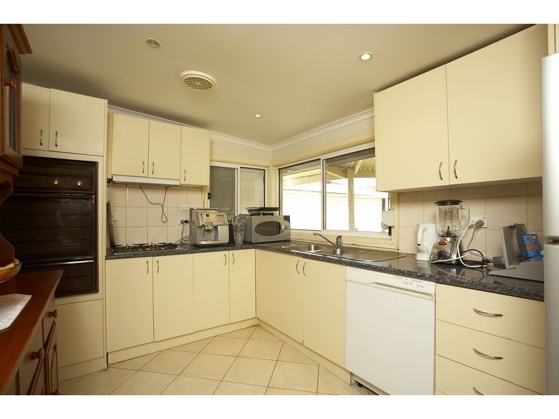 48  Suspension Street, Ardeer VIC 3022