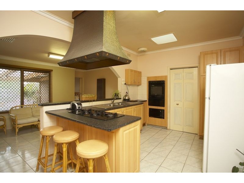 67 Cary Street, Sunshine North VIC 3020