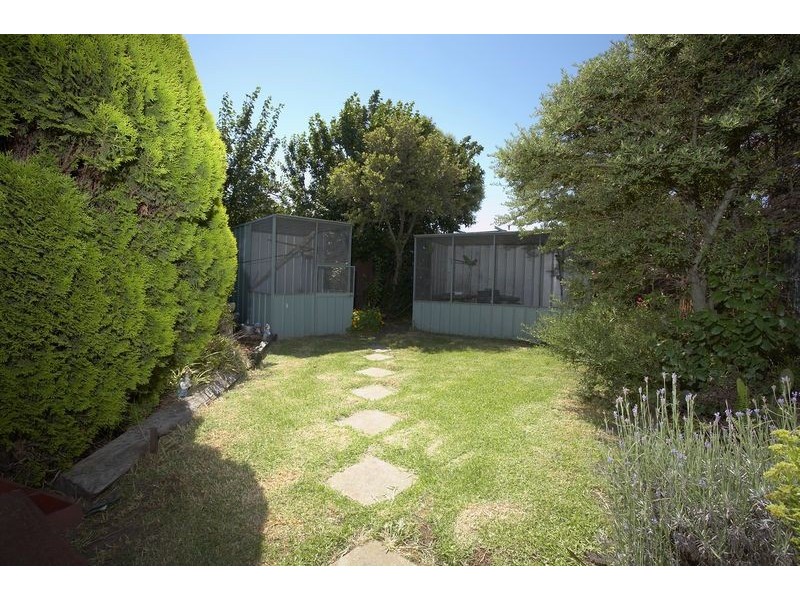 26 McCoubrie Avenue, Sunshine West VIC 3020