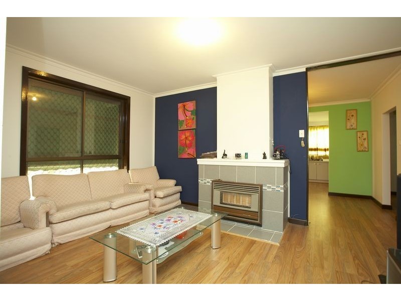 13 Lawn Crescent, Braybrook VIC 3019