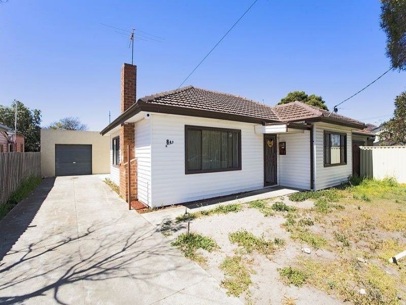8A NORTHUMBERLAND ROAD, Sunshine North VIC 3020