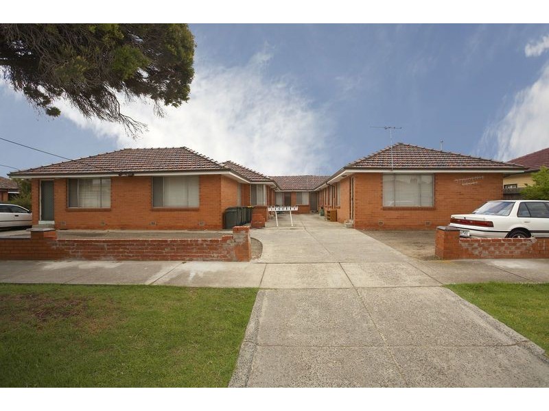 57 Phoenix Street, Sunshine North VIC 3020