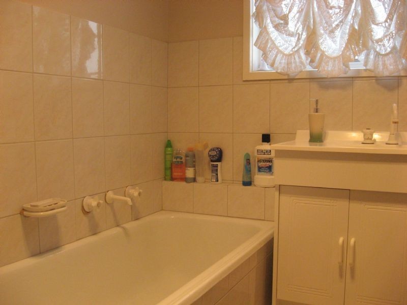 26 CAWOOD DRIVE, Sunshine West VIC 3020