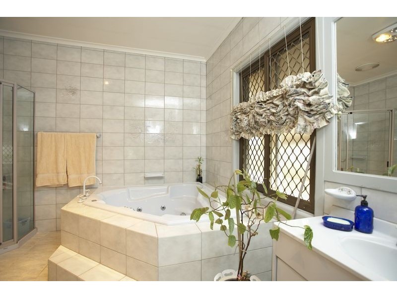 67 CARY STREET, Sunshine North VIC 3020