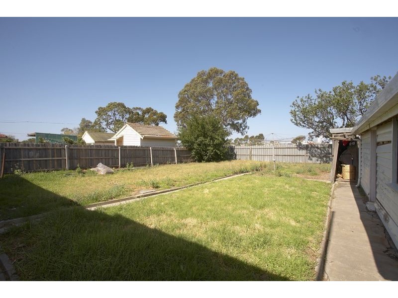 22 Omar Street, Maidstone VIC 3012