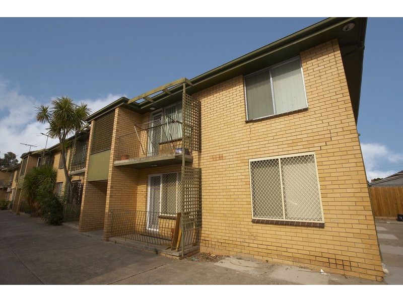 6/18 Ridley Street, Sunshine VIC 3020