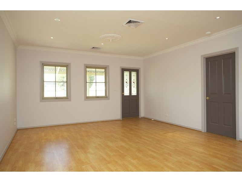 28 Albert Street, Sunshine North VIC 3020
