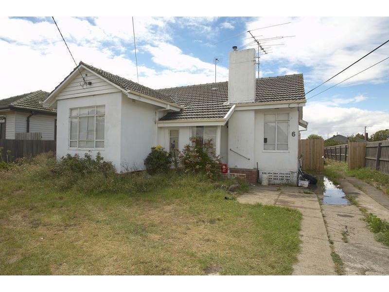 6 Moama Street, Braybrook VIC 3019