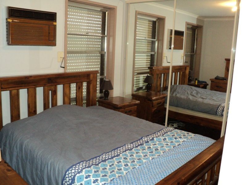 15 Rautman Crescent, Sunshine West VIC 3020