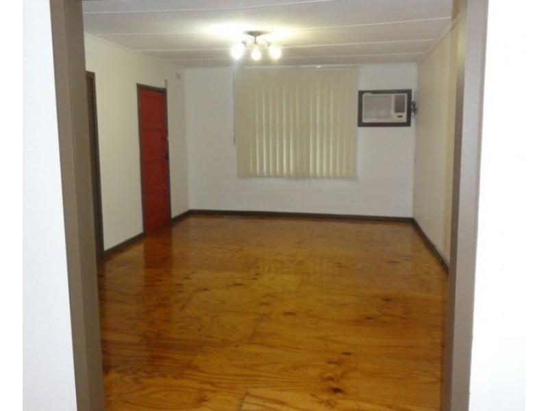 94 COUCH STREET, Sunshine VIC 3020