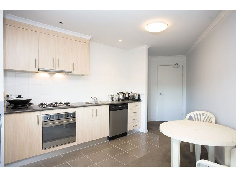 11/203 Nicholson Street, Coburg VIC 3058