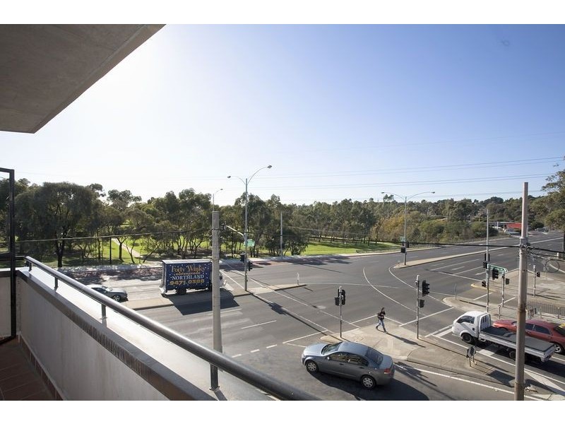 11/203 Nicholson Street, Coburg VIC 3058