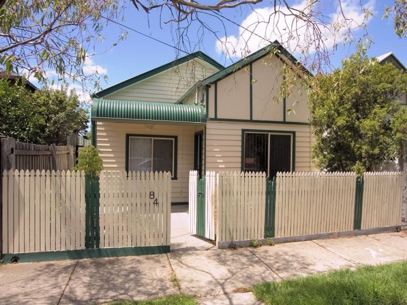 84 Saunders Street, Coburg VIC 3058