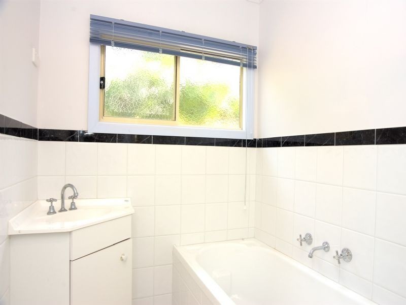 84 Saunders Street, Coburg VIC 3058