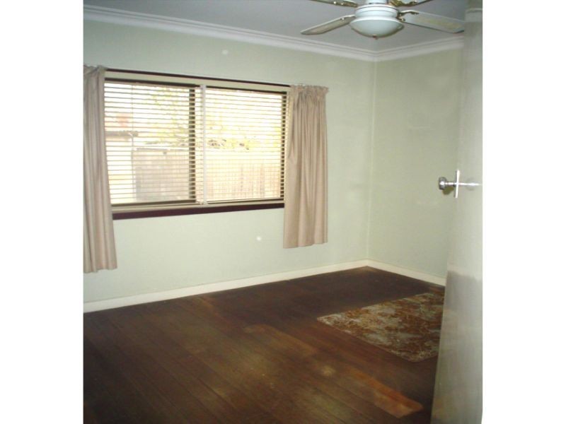 18 Lock Street, Fawkner VIC 3060