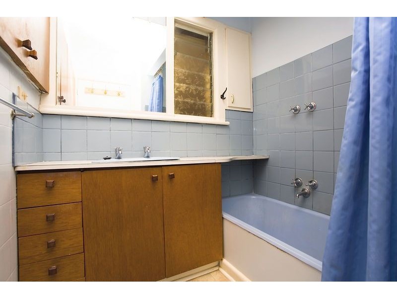 17 Shirley Street, Fawkner VIC 3060