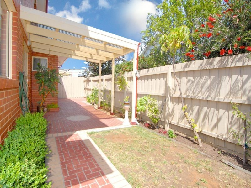 1/1 Evelyn Street, Pascoe Vale VIC 3044