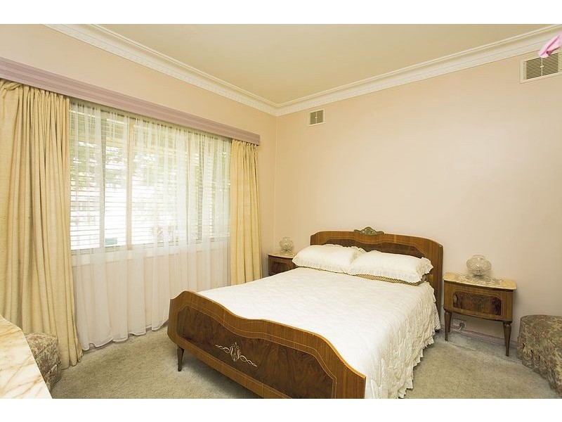 24 Shedden Street, Pascoe Vale VIC 3044