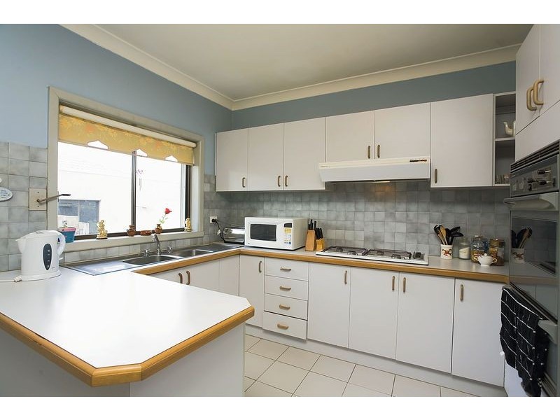 1/32 Boston Street, Fawkner VIC 3060