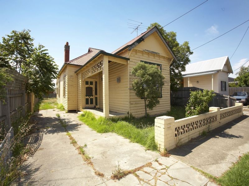 38 May Street, Coburg VIC 3058