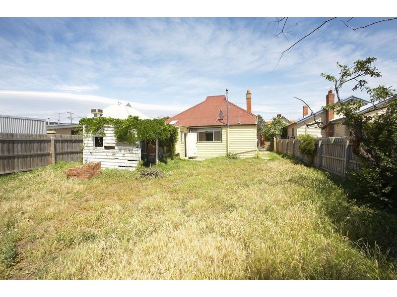 38 May Street, Coburg VIC 3058