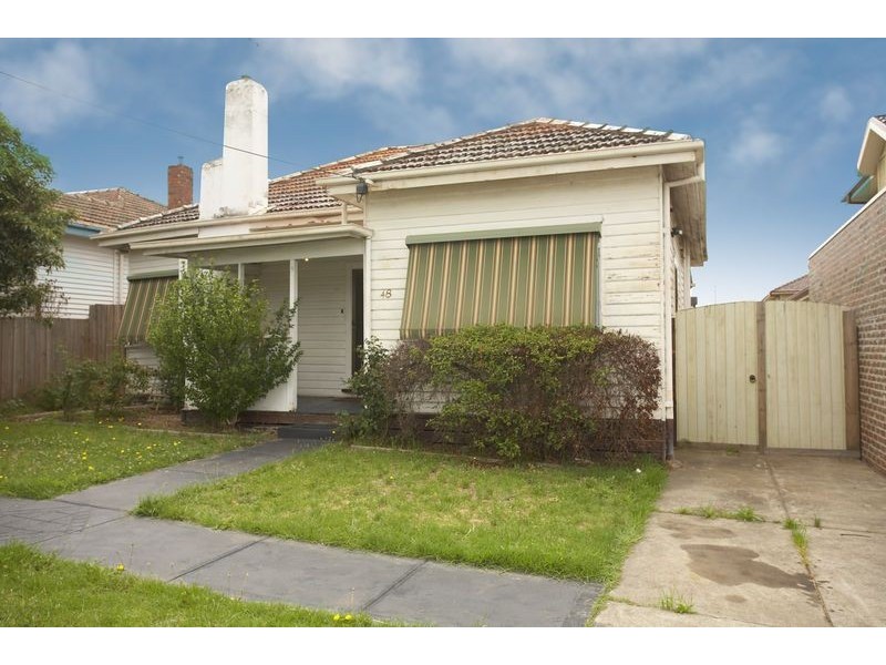 48 Reynolds Parade, Pascoe Vale South VIC 3044