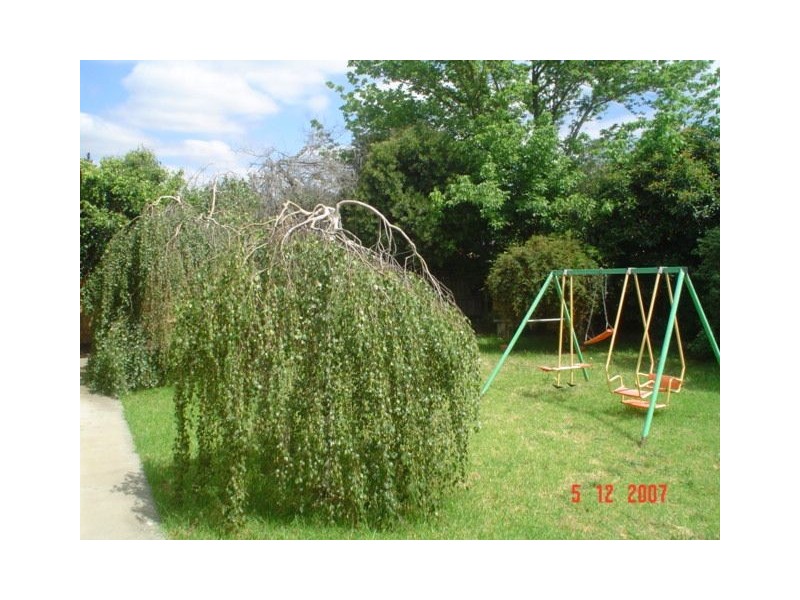 5 Wroxham Court, Fawkner VIC 3060