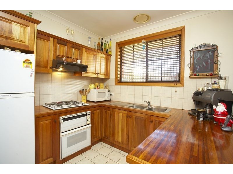2/10 Selbourne Street, Coburg VIC 3058