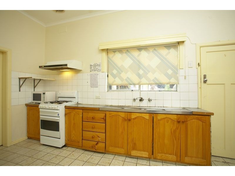 6 Cooper Street, Brunswick West VIC 3055