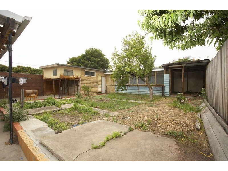 6 Cooper Street, Brunswick West VIC 3055