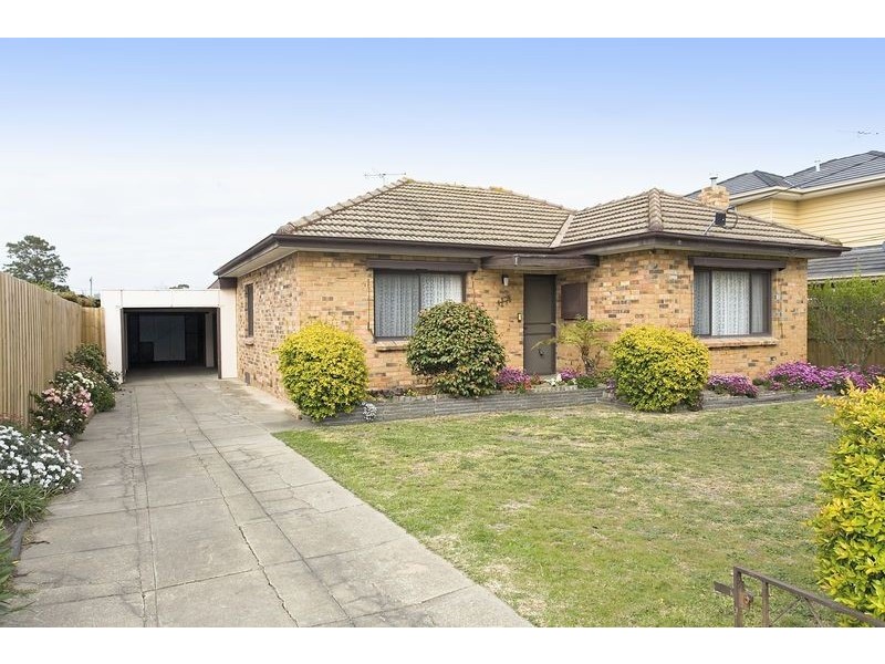 17 Shirley Street, Fawkner VIC 3060