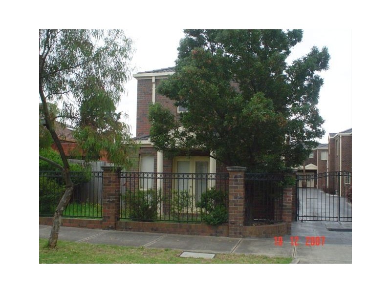 1/10 Callander Road, Pascoe Vale VIC 3044