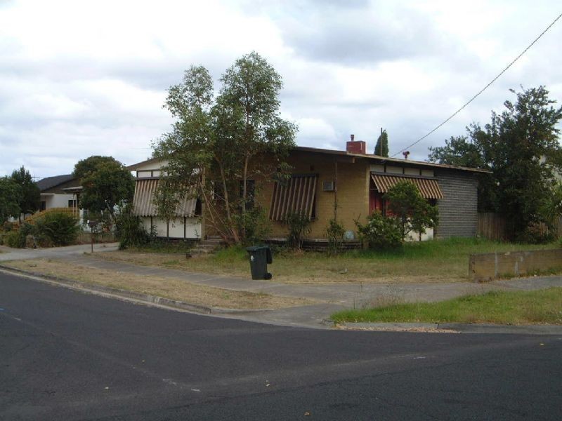 2 Vervale Avenue, Fawkner VIC 3060