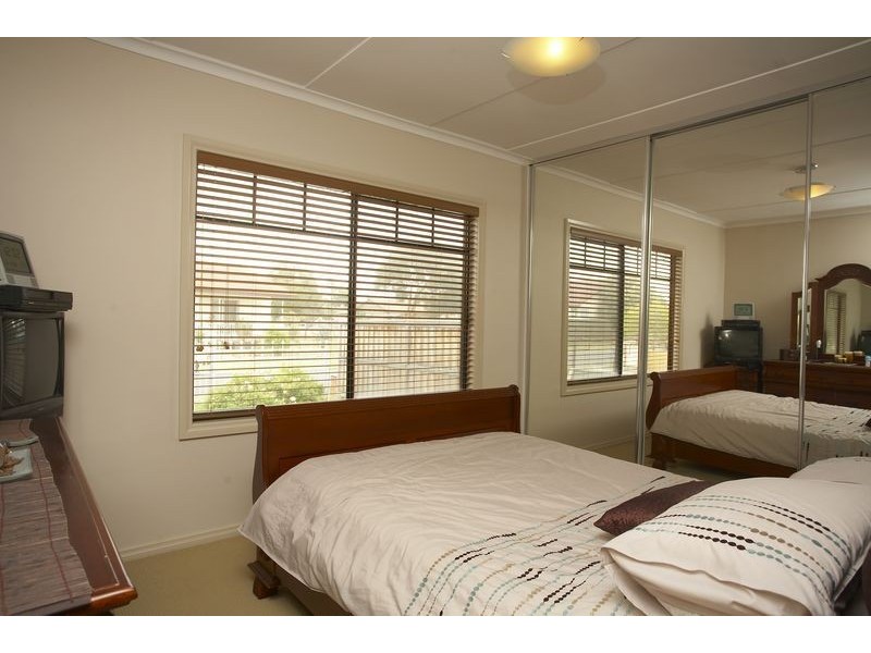 6 Vervale Avenue, Fawkner VIC 3060