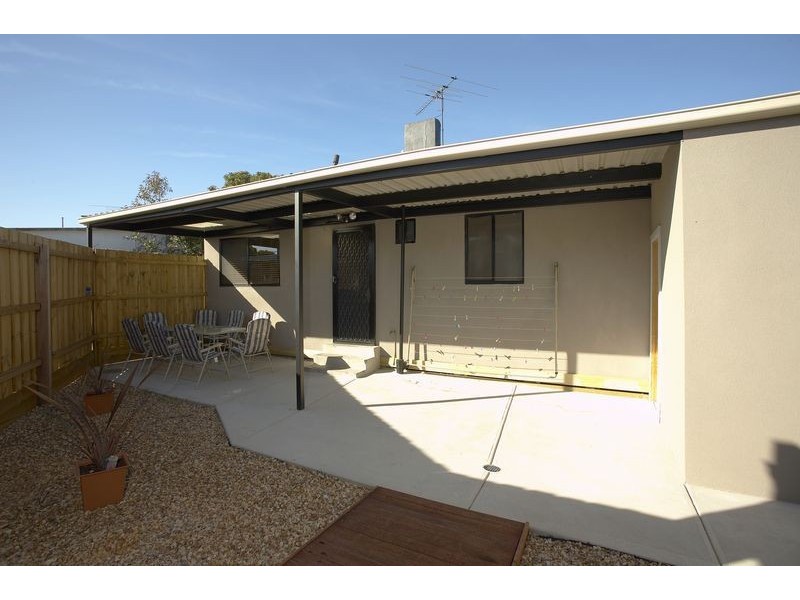 6 Vervale Avenue, Fawkner VIC 3060