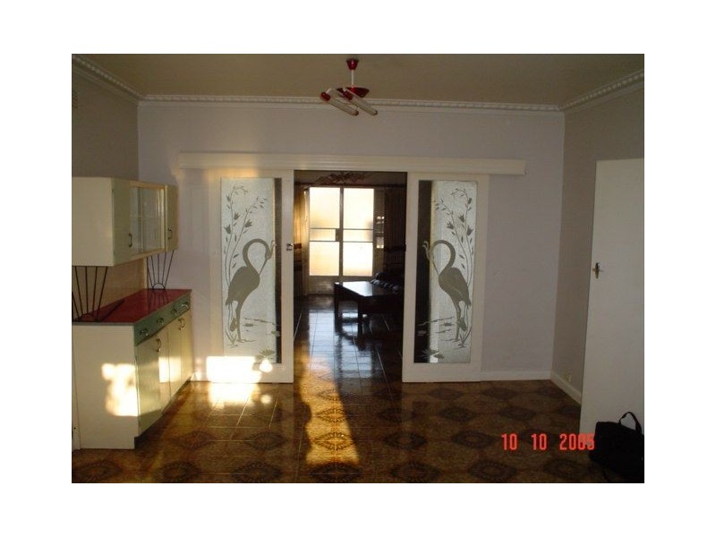 6 Gladstone Street, Coburg VIC 3058