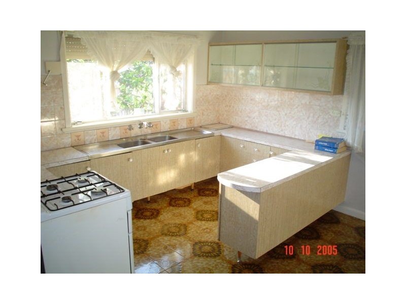 6 Gladstone Street, Coburg VIC 3058