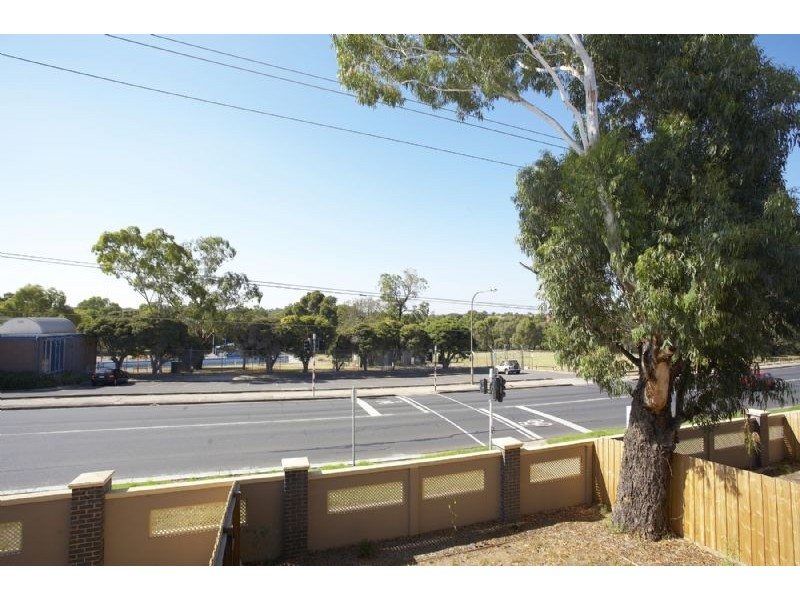 26 Woiwurung Crescent, Coburg VIC 3058