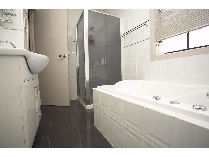 11a Imaroo Street, Fawkner VIC 3060