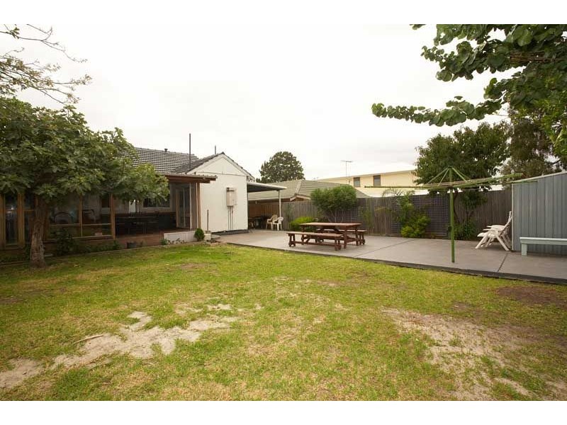 23 Queens Parade, Fawkner VIC 3060
