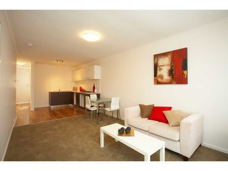 2/1 Clara Street, Fawkner VIC 3060