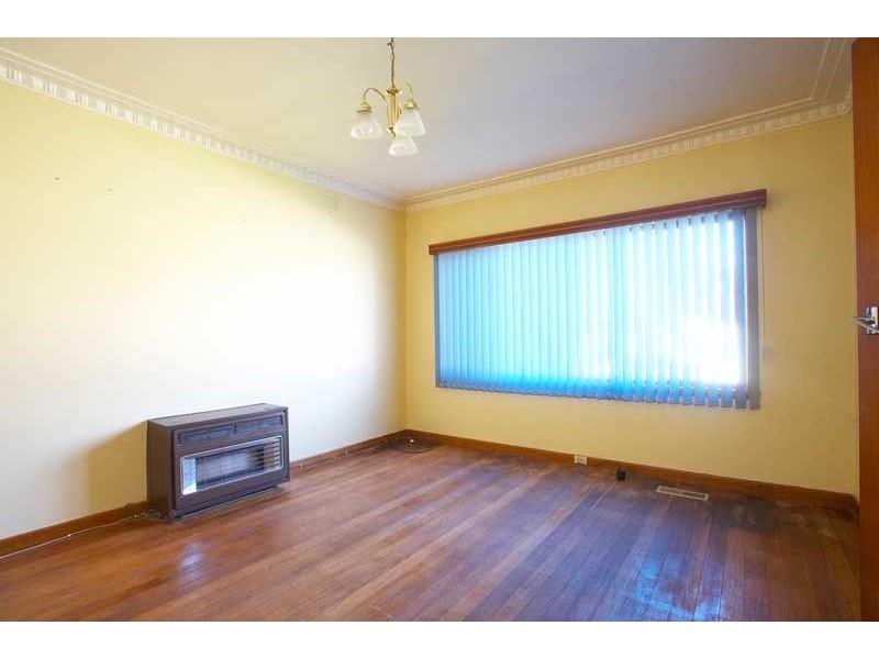 4 Seacombe Street, Fawkner VIC 3060