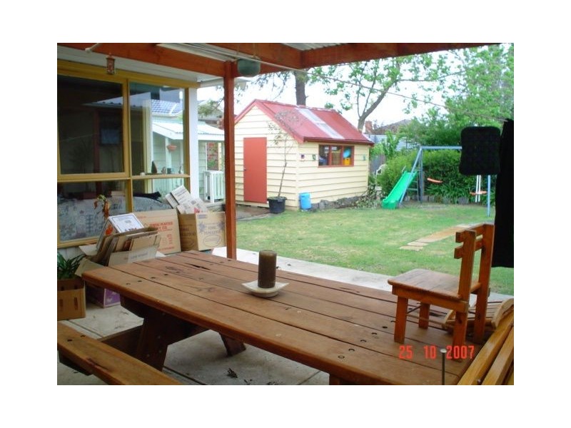 14 Moss Court, Glenroy VIC 3046