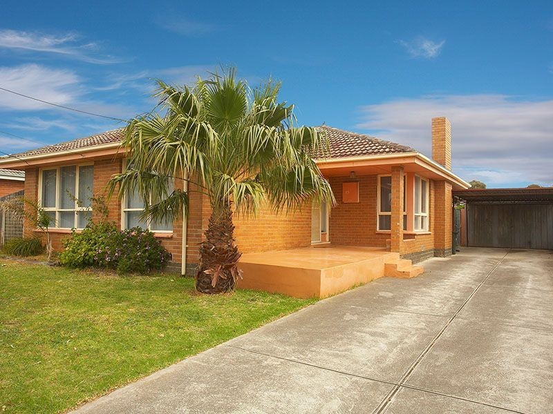 15 Somerlayton Crescent, Fawkner VIC 3060