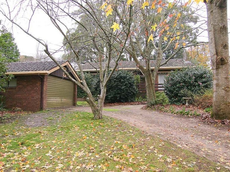 30 Hethersett Road, Sassafras VIC 3787