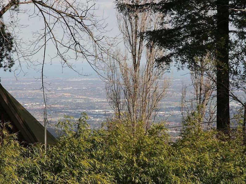 16-18 Observatory Road, Mount Dandenong VIC 3767