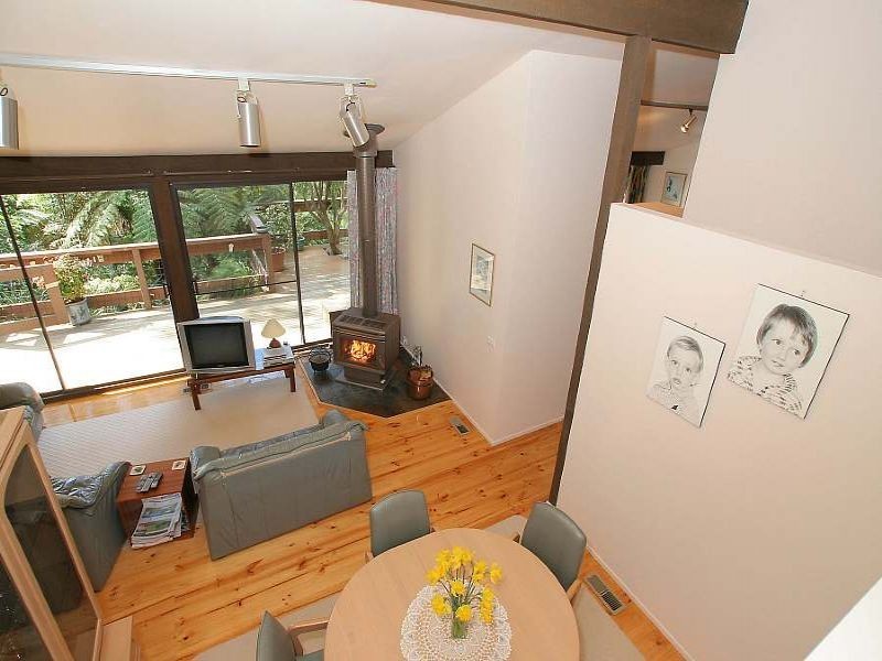 20 Rosemont Crescent, Kalorama VIC 3766