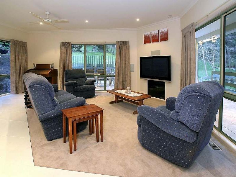 Kalorama VIC 3766