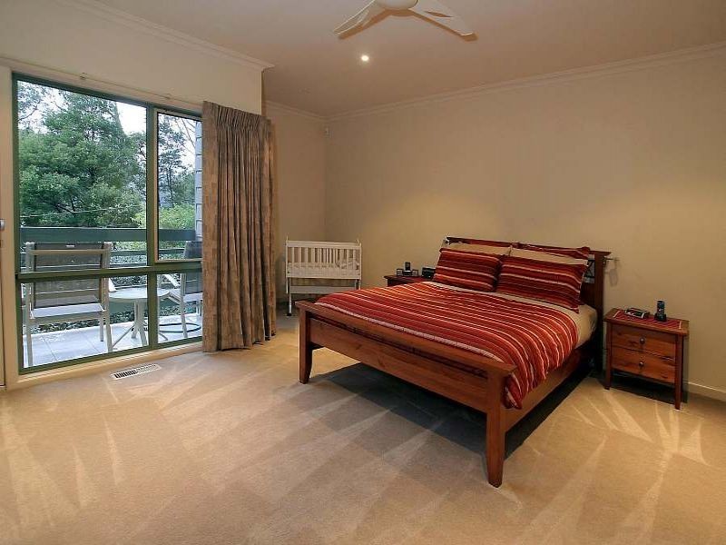 Kalorama VIC 3766